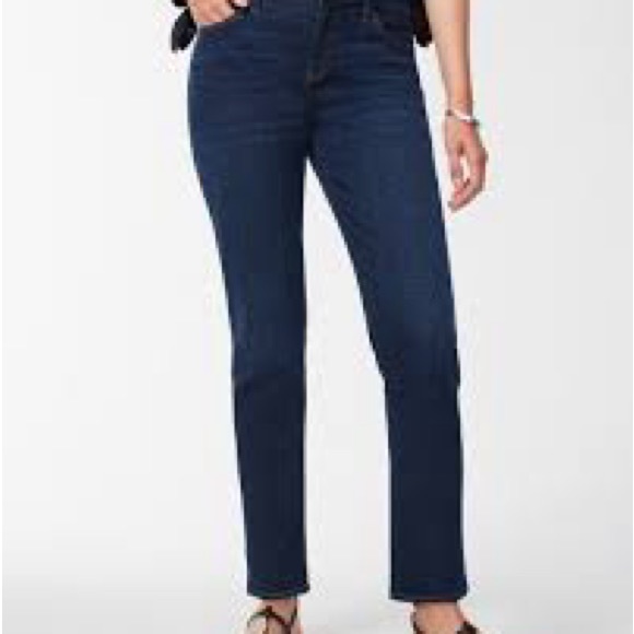 Chico’s so slimming Girlfriend Ankle Jeans Chico’s Size 1. Blue, Indigo - Picture 7 of 8